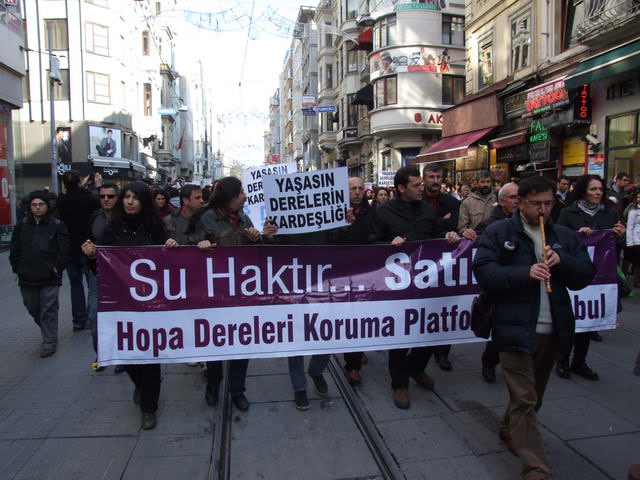 “Yaşam Hakkı Olarak Su” “Yaşam Hakkı Olarak Su”