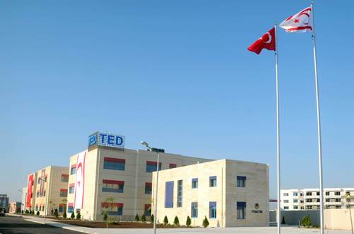 Öğretmen Sendikalarından TED Koleji’ndeki İlahiyata tepki Öğretmen Sendikalarından TED Koleji’ndeki İlahiyata tepki