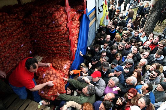 Yunanistan’da “Patates Hareketi Yunanistan’da “Patates Hareketi