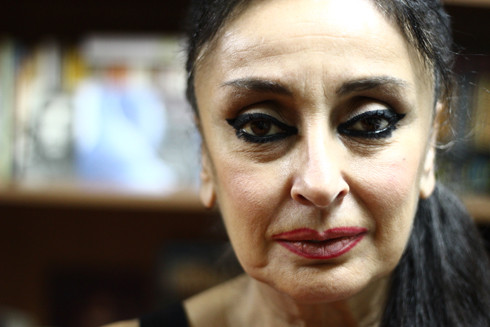 Eren Keskin: Makyaj Yapmaya Nasıl Başladım? Eren Keskin: Makyaj Yapmaya Nasıl Başladım?