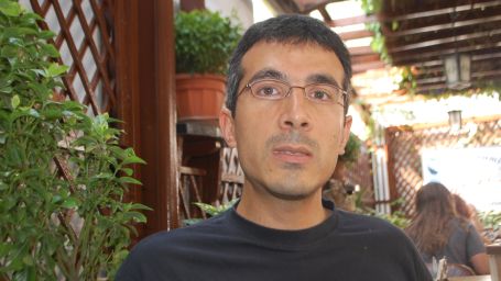 Gülenizm: Gezi ve Erdoğan arasında orta yol mu, yoksa resmi ideoloji mi? – Cihan Tuğal Gülenizm: Gezi ve Erdoğan arasında orta yol mu, yoksa resmi ideoloji mi? – Cihan Tuğal
