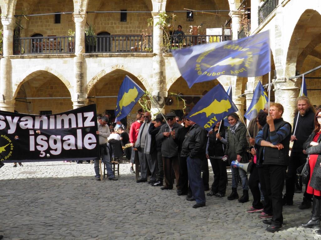 2006’dan bugüne 10. kez Askersiz Lefkoşa eylemi düzenlendi 2006’dan bugüne 10. kez Askersiz Lefkoşa eylemi düzenlendi