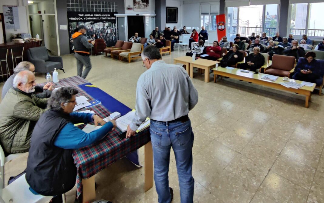 Yeni YKP Sekretaryası seçildi Yeni YKP Sekretaryası seçildi